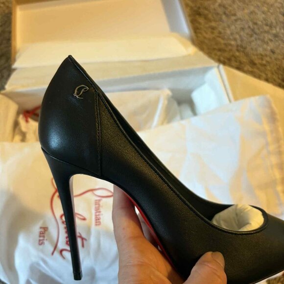 Christian Louboutin 100mm Sporty Kate Pump - Picture 8 of 12